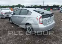 2013 Toyota PRIUS фото
