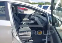 2013 Toyota PRIUS фото