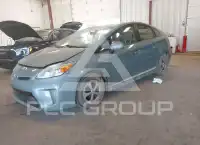 2013 Toyota PRIUS photo