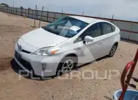 2013 Toyota PRIUS фото