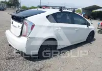 2013 Toyota PRIUS фото