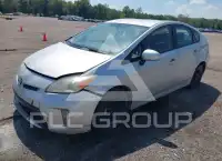 2013 Toyota PRIUS фото