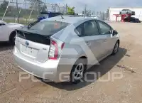 2013 Toyota PRIUS фото