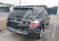 2013 Toyota Highlander фото