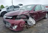2013 Toyota AVALON photo