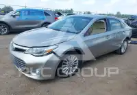 2013 Toyota AVALON фото