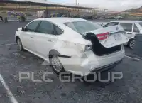 2013 Toyota AVALON photo