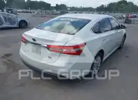2013 Toyota AVALON photo