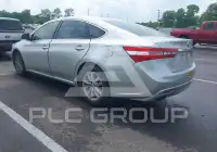 2013 Toyota AVALON фото