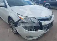 2013 Toyota AVALON photo