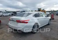 2013 Toyota AVALON фото