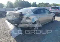 2013 Toyota AVALON photo