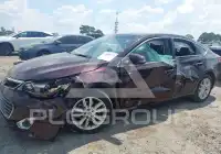 2013 Toyota AVALON photo