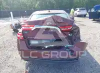 2013 Toyota AVALON фото
