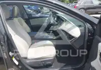 2013 Toyota AVALON фото