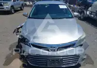 2013 Toyota AVALON фото