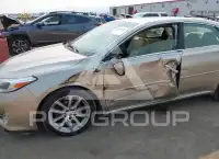2013 Toyota AVALON фото