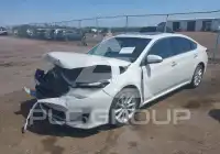 2013 Toyota AVALON фото