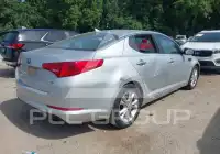2013 KIA Optima photo