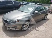 2013 KIA Optima photo