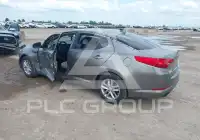 2013 KIA Optima photo