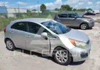 2013 KIA Rio photo