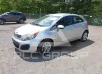 2013 KIA Rio photo