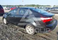 2013 KIA Rio photo