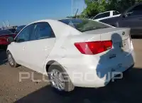 2013 KIA Forte photo