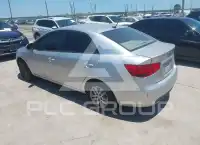 2013 KIA Forte photo