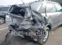 2013 KIA Sorento photo