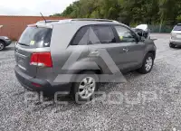 2013 KIA Sorento фото