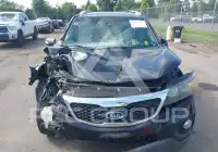 2013 KIA Sorento фото