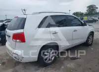 2013 KIA Sorento фото