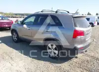 2013 KIA Sorento фото
