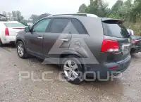 2013 KIA Sorento фото