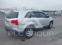 2013 KIA Sorento фото