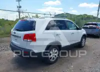 2013 KIA Sorento photo