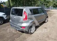 2013 KIA Soul фото