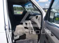 2013 Ford E-350 фото