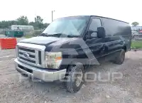 2013 Ford E-350 фото