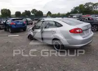 2013 Ford FIESTA фото