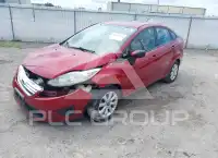 2013 Ford FIESTA фото