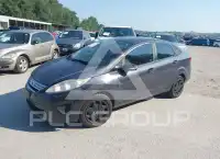 2013 Ford FIESTA фото