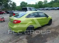 2013 Ford FIESTA фото