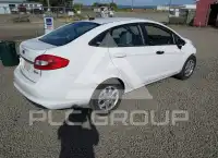 2013 Ford FIESTA фото