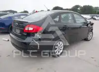 2013 Ford FIESTA фото