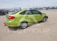 2013 Ford FIESTA фото