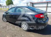 2013 Ford FIESTA фото
