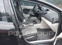 2013 Ford FIESTA фото